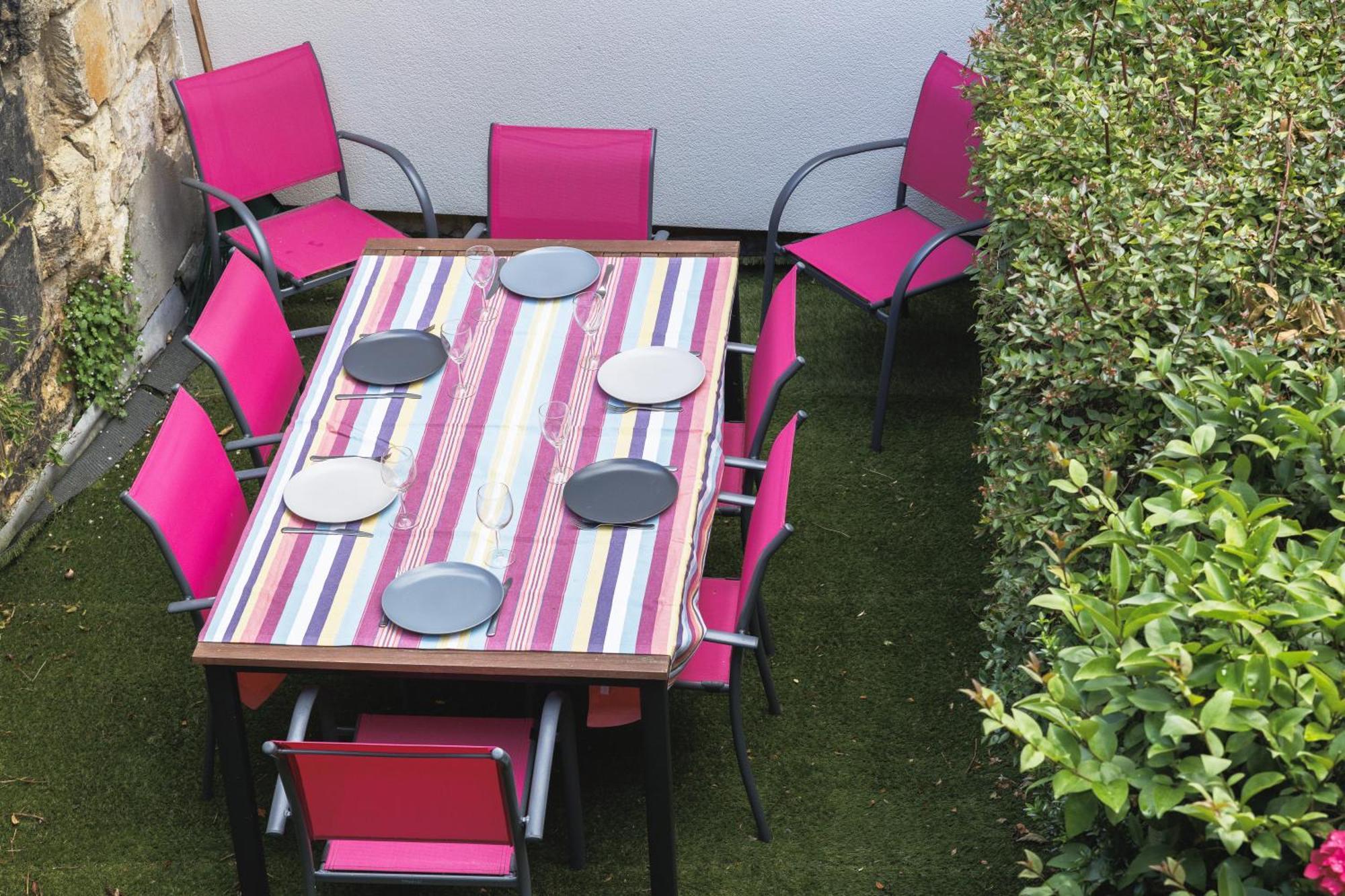 A Bordeaux, Climatisee Avec Billard Holiday home
